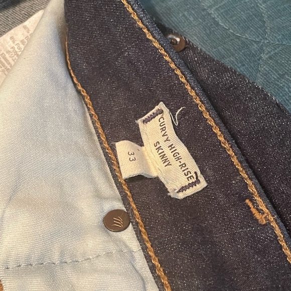 Madewell Curvy High Rise Skinny Jean size 33 - Picture 6 of 7